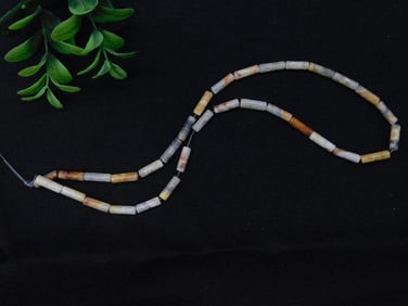 STONE BEADS ROCK STONE LAPIDARY SPECIMEN