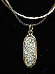 Gold-Tone Necklace With Oval Pendant