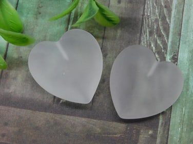 Pair of Frosted Heart-Shaped Stone Figurines