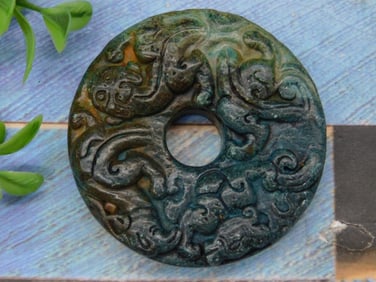 CARVED JADE ROCK STONE LAPIDARY SPECIMEN
