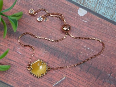 Goldtone Necklace With Yellow Gem
