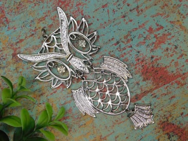 Silver-Tone Owl Pendant with Filigree Detailing and Textured Design