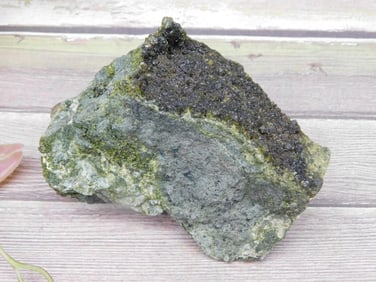 EPIDOTE ROCK STONE LAPIDARY SPECIMEN