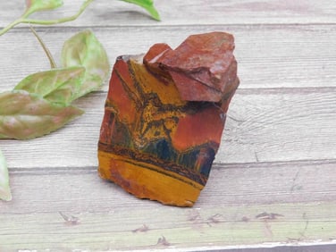 MARA MUMBA ROCK STONE LAPIDARY SPECIMEN