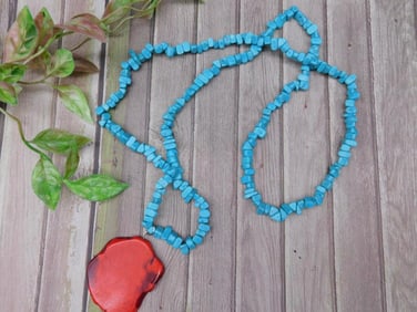 Turquoise Bead Necklace with Red Pendant