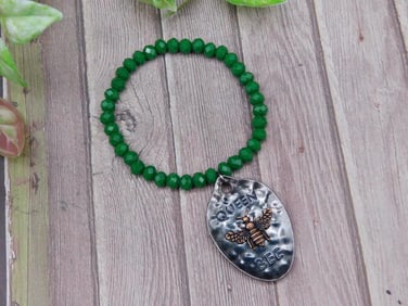 Beaded Bracelet With Queen Bee Metal Charm