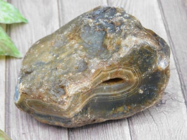 Agate Geode Specimen 245 Grams