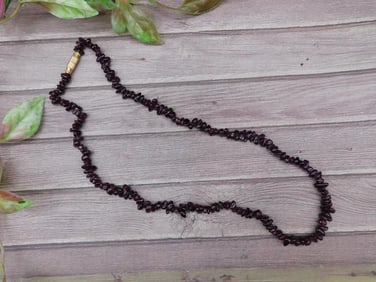 Polished Garnet Chip Bead Necklace with Gold-Tone Clasp