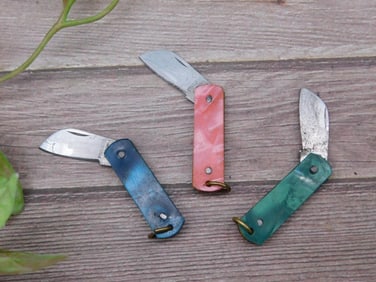Set of Three Miniature Folding Pocket Knives