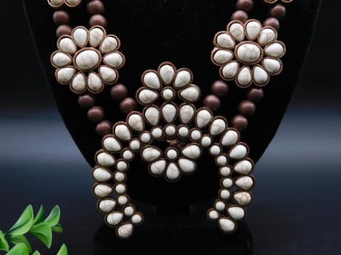 SQUASH BLOSSOM Necklace Costume Jewelry WHITE