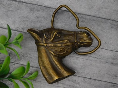 1975 Bergamot Brass Horse Head Belt Buckle