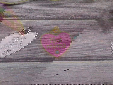 Gold-Tone Pink Heart Charm with ?Hot Mama? Lettering