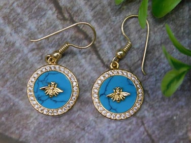 Gold-Tone Bee Motif Turquoise Circle Earrings