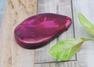 Teardrop-Shaped Pink Polished Gemstone Pendant ROCK STONE LAPIDARY SPECIMEN