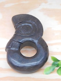 Carved Jade Pendant with Circular Opening ROCK STONE LAPIDARY SPECIMEN