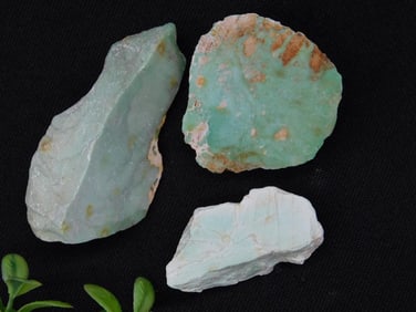 Variscite Rock Stone Lapidary Specimen Weighing 90 Grams