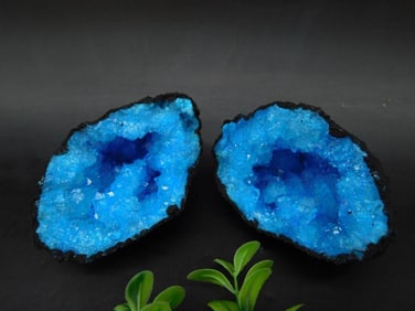 Bright Blue Geode with Crystalline Interior Rock Stone Lapidary Specimen