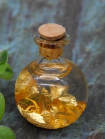 Glass Bottle With Gold Flakes, 10 Grams