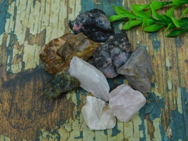 MIXED ROUGH ROCK ROCK STONE LAPIDARY SPECIMEN
