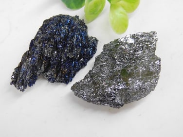 CARBORUNDUM ROCK STONE LAPIDARY SPECIMEN