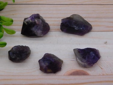 AMETHYST ROCK STONE LAPIDARY SPECIMEN