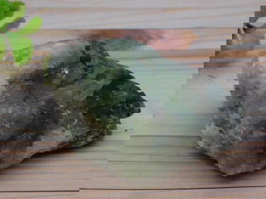 FLUORITE ROCK STONE LAPIDARY SPECIMEN