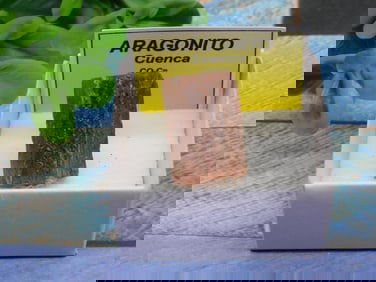 ARAGONITE ROCK STONE LAPIDARY SPECIMEN