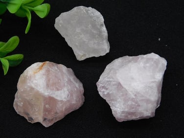 ROSE QUARTZ ROCK STONE LAPIDARY SPECIMEN