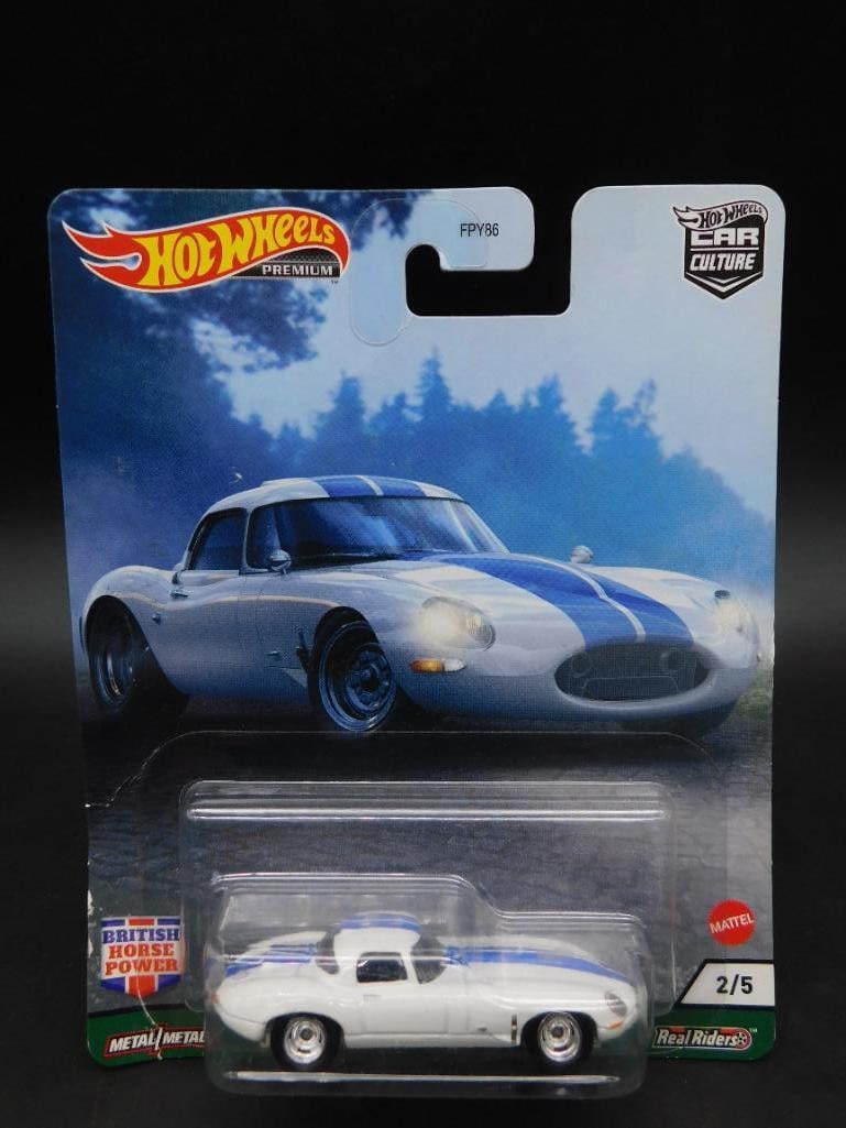 Hot Wheels Premium Top Gear Car, Model FPY86 (1 of 2)