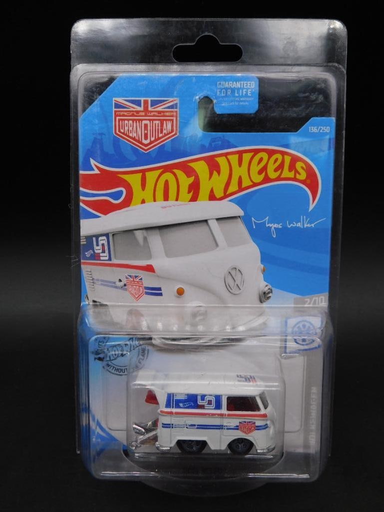 Hot Wheels VW Drag Bus White with British Theme (1 of 2)