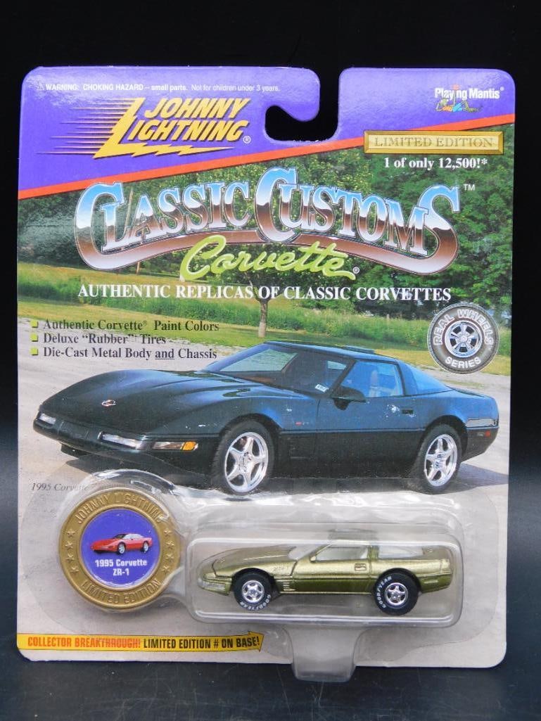 Johnny Lightning 1995 Corvette ZR-1 Die-Cast Car (1 of 5)