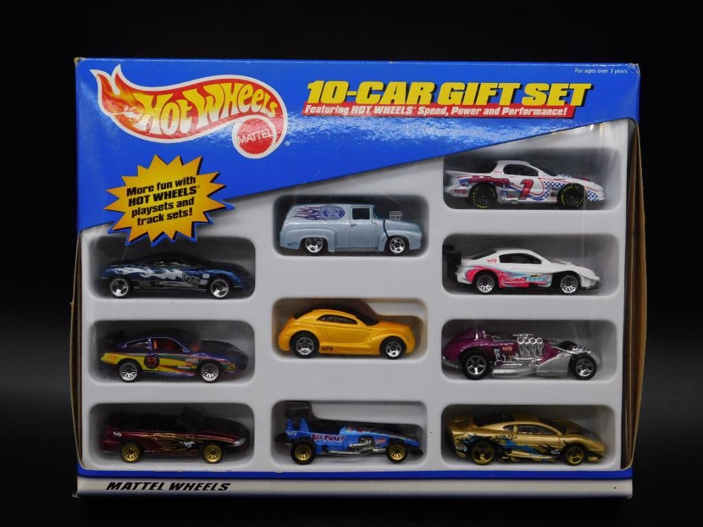 Hot Wheels 10-Car Gift Set in Original Packaging (1 of 2)