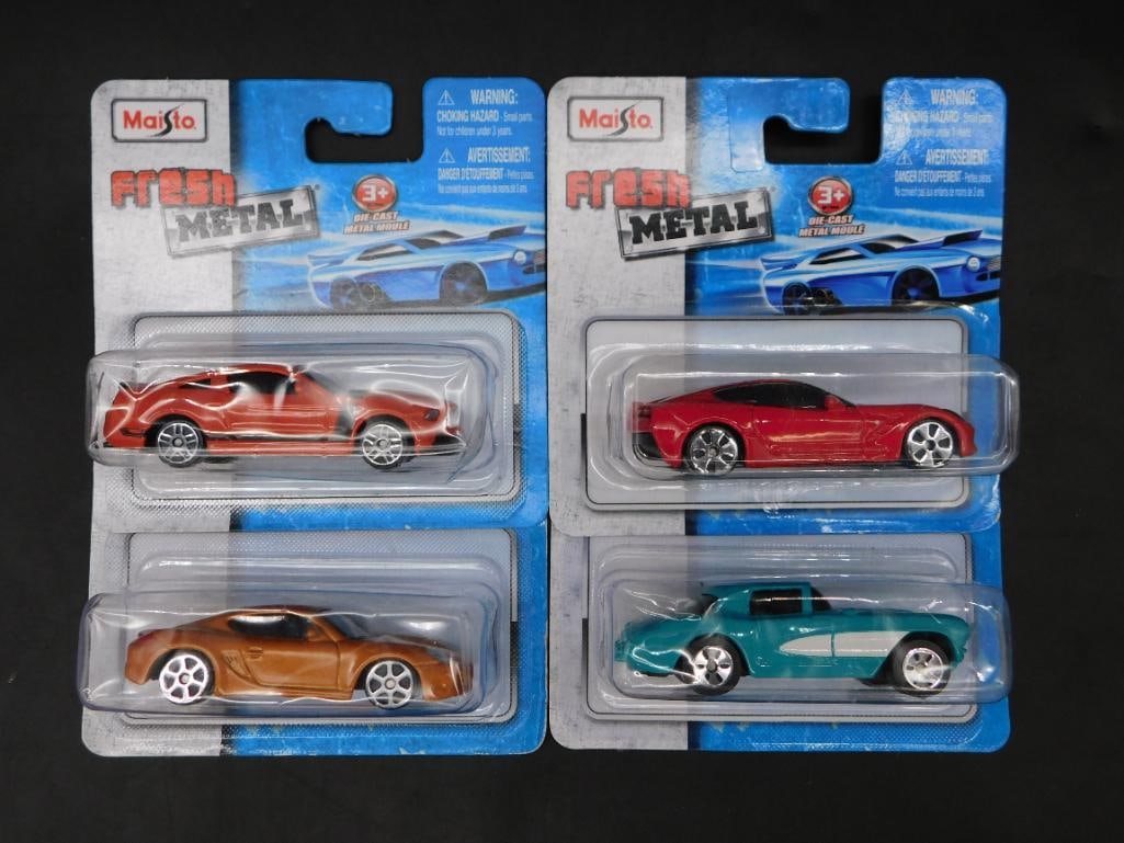 Set of 4 Maisto Fresh Metal Die-Cast Cars in Packaging (1 of 2)