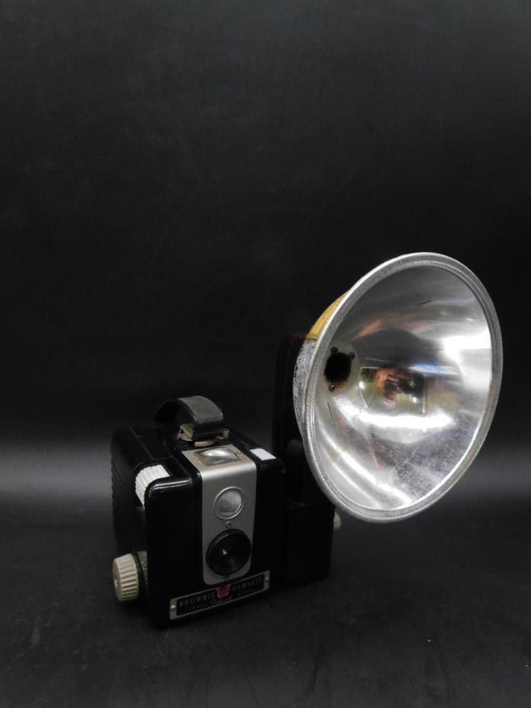 Kodak Brownie Hawkeye Flash Outfit Camera Set with Box (1 of 7)