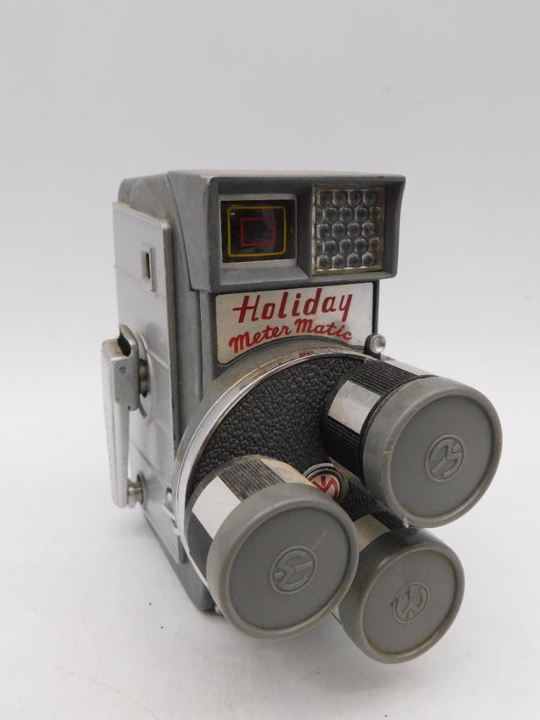 Holiday Model Mansfield Movie Camera with Triple Lenses (1 of 5)