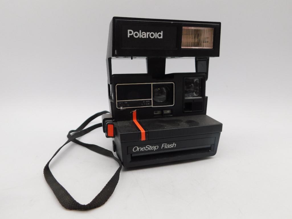 Polaroid OneStep Flash Instant Camera with Strap (1 of 2)