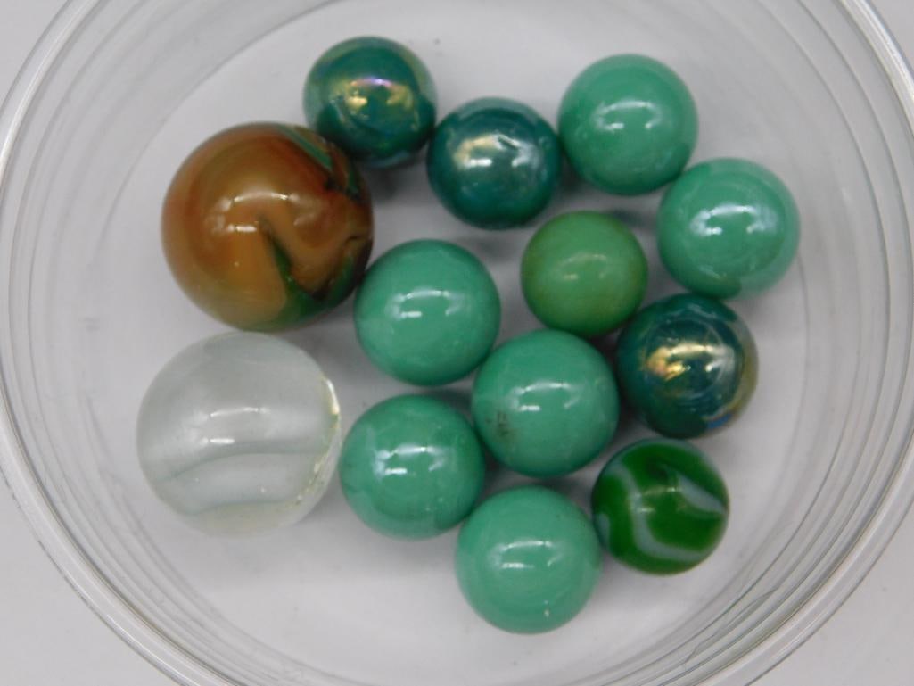 VINTAGE GLASS MARBLES: WELCOME TO HATMAN AUCTIONS! SPECIAL NOTICE: Please see photos for measurements and descriptions. ***Yes, we have in house shipping with MANY REPEAT CUSTOMERS because of our streamlined service. ****We