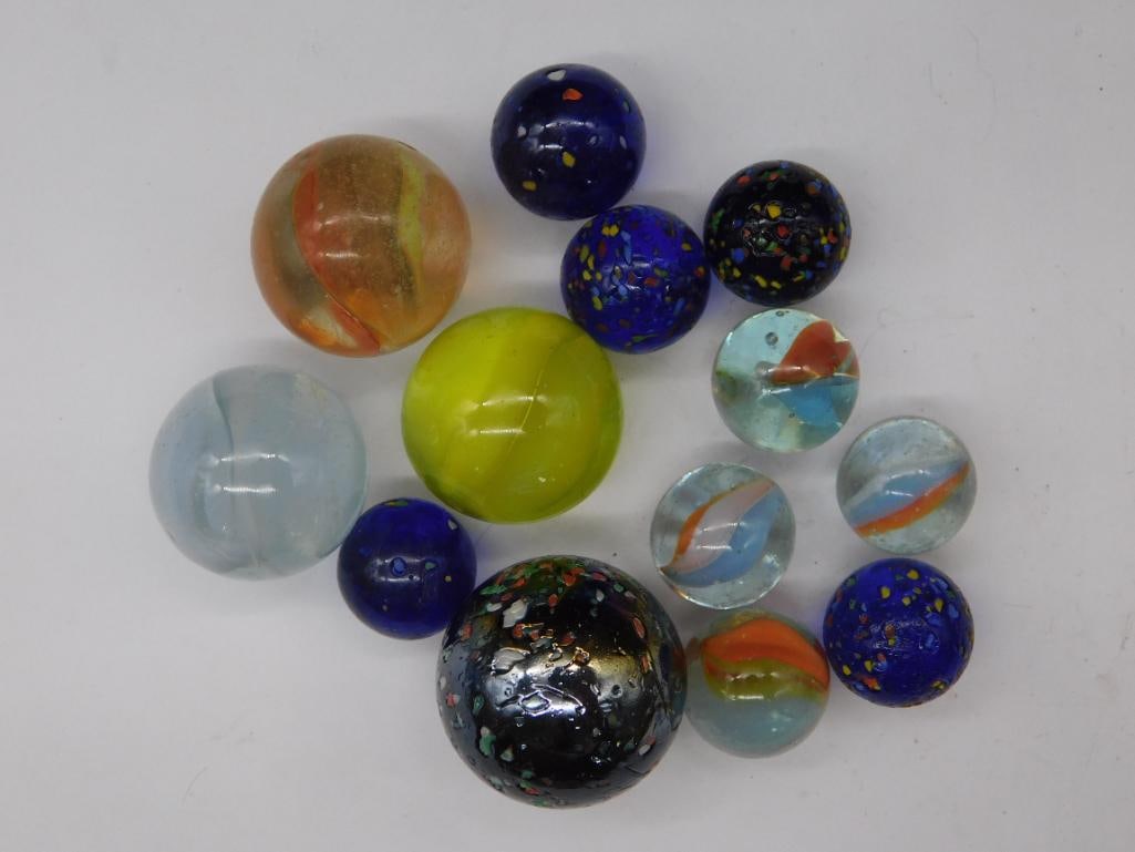VINTAGE GLASS MARBLES: WELCOME TO HATMAN AUCTIONS! SPECIAL NOTICE: Please see photos for measurements and descriptions. ***Yes, we have in house shipping with MANY REPEAT CUSTOMERS because of our streamlined service. ****We