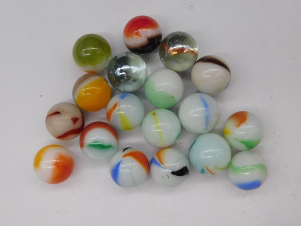 VINTAGE GLASS MARBLES: WELCOME TO HATMAN AUCTIONS! SPECIAL NOTICE: Please see photos for measurements and descriptions. ***Yes, we have in house shipping with MANY REPEAT CUSTOMERS because of our streamlined service. ****We