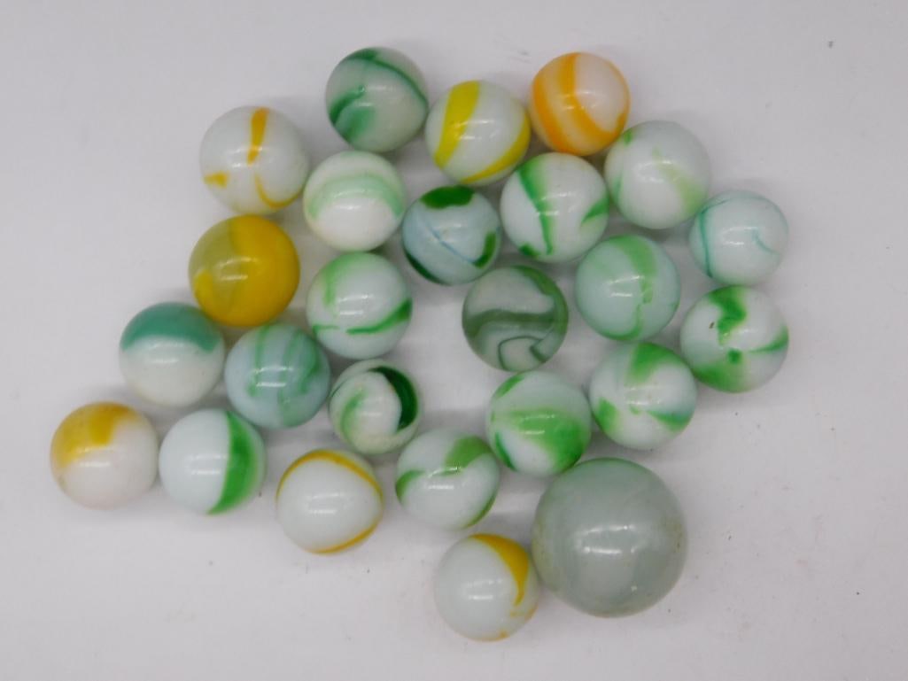 VINTAGE GLASS MARBLES: WELCOME TO HATMAN AUCTIONS! SPECIAL NOTICE: Please see photos for measurements and descriptions. ***Yes, we have in house shipping with MANY REPEAT CUSTOMERS because of our streamlined service. ****We