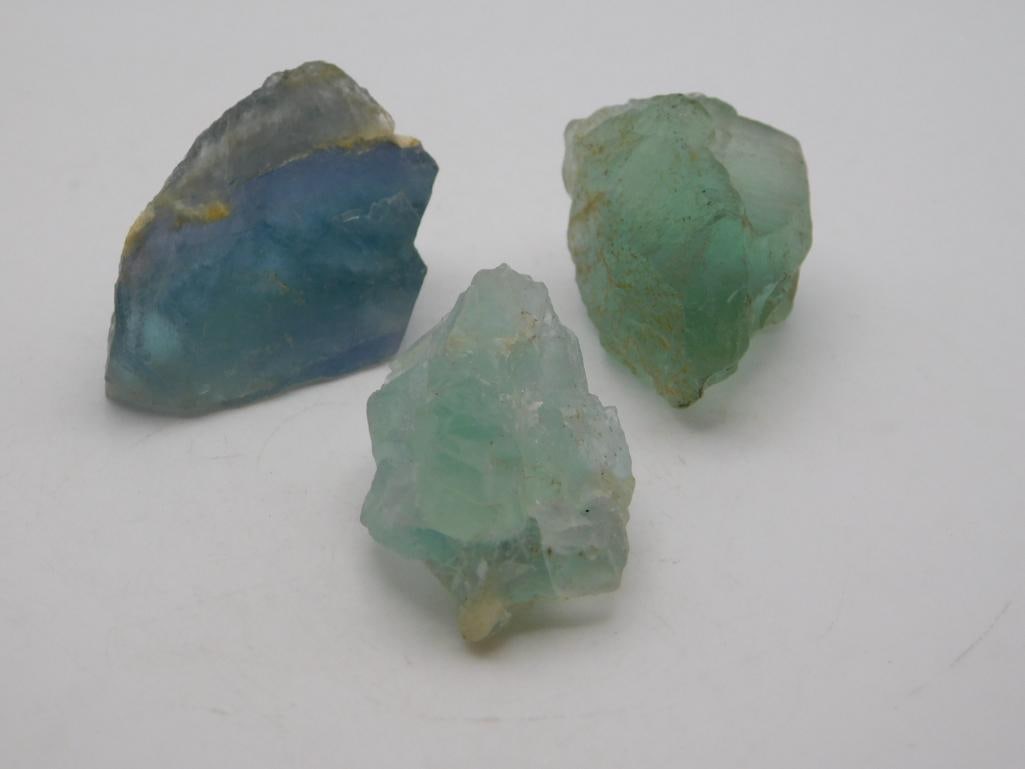 FLUORITE ROCK STONE LAPIDARY SPECIMEN: FLUORITE ROCK STONE LAPIDARY SPECIMEN