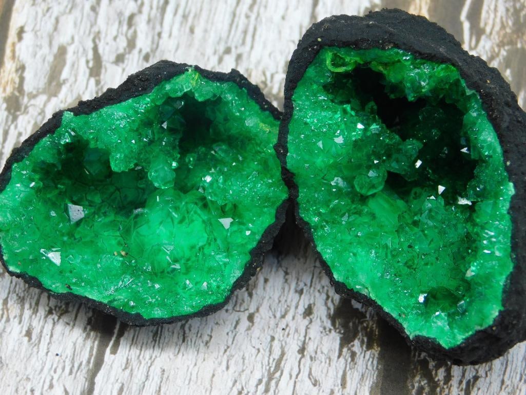 Green Geode Specimen in Two Halves Rock Stone Lapidary Specimen: - Natural green geode mineral specimen, split into two halves. | - Features an outer dark crust and vibrant green crystalline interior. | - Includes ruler and coin in images for size reference; weight