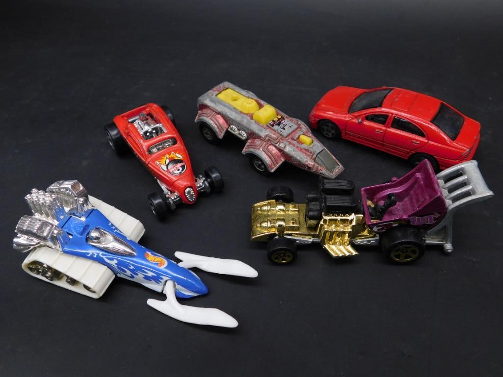 Lot of Five Die-Cast Toy Cars with Various Designs (1 of 4)