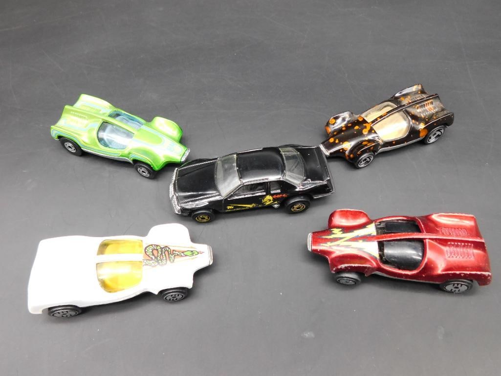 Lot of 5 Hot Wheels Cars with Variety of Models and Years (1 of 5)