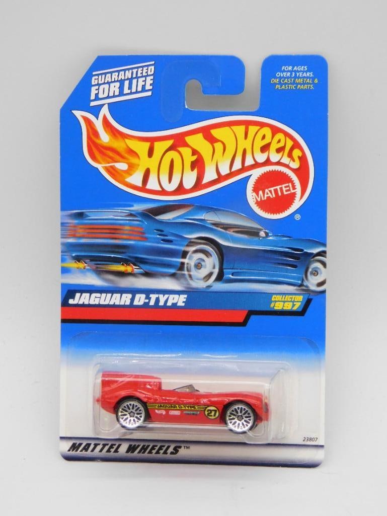 Hot Wheels Jaguar D-Type Collector #997 (1 of 3)