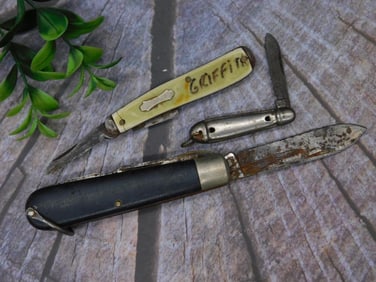Lot of Three Vintage Folding Pocket Knives