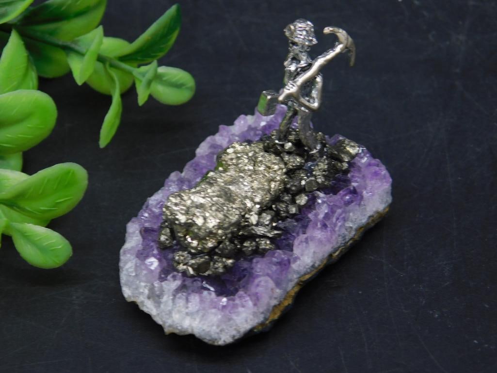 PYRITE MINER ON AMETHYST ROCK STONE LAPIDARY SPECIMEN: PYRITE MINER ON AMETHYST ROCK STONE LAPIDARY SPECIMEN