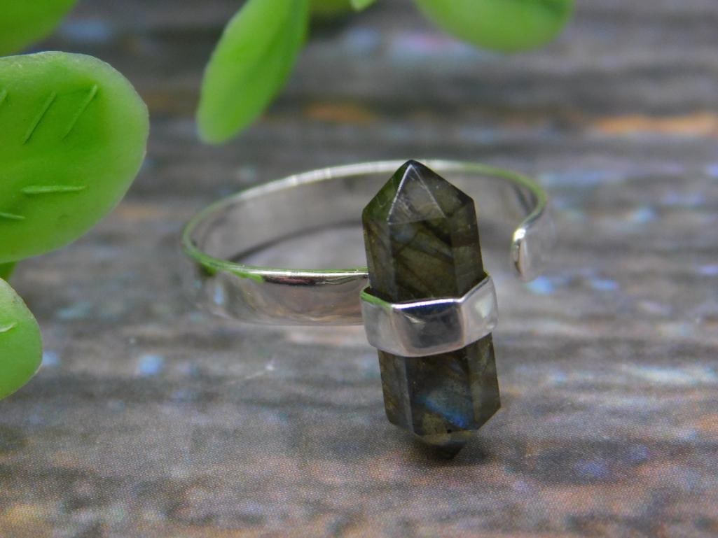 STERLING SILVER LABRADORITE ADJUSTABLE RING (1 of 2)