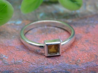 STERLING SILVER CITRINE RING
