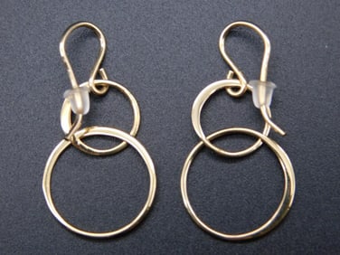 GOLD PLATED STERLING INTERLOCKED CIRCLE EARRINGS VINTAGE ANTIQUE